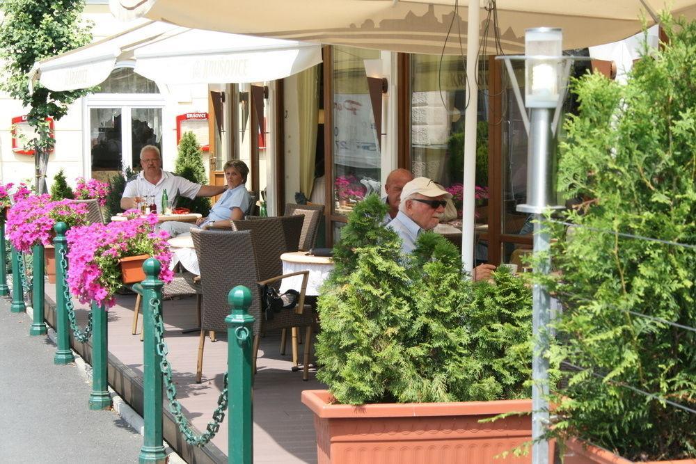 Hotel Malta Karlovy Vary Luaran gambar