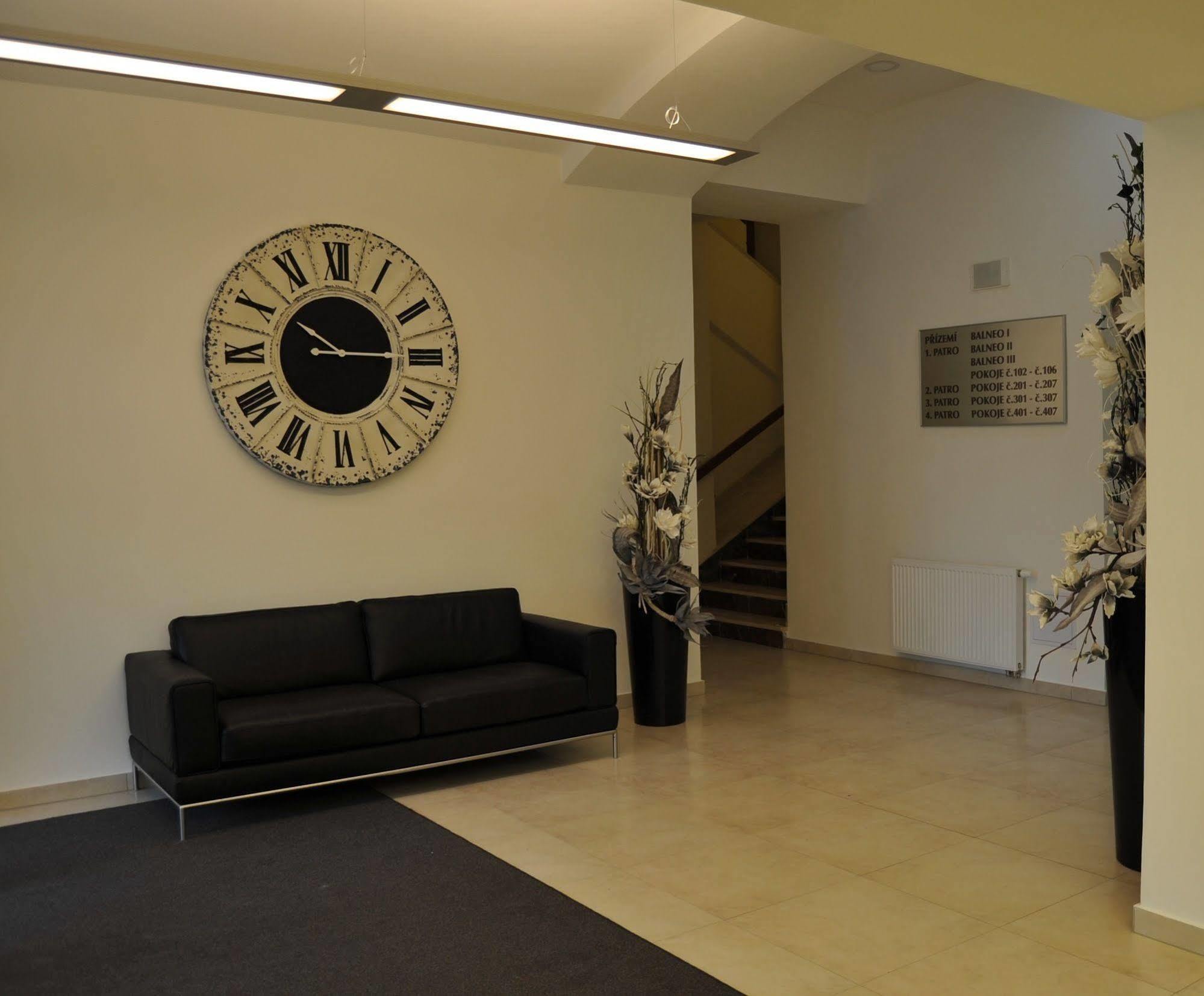 Hotel Malta Karlovy Vary Luaran gambar