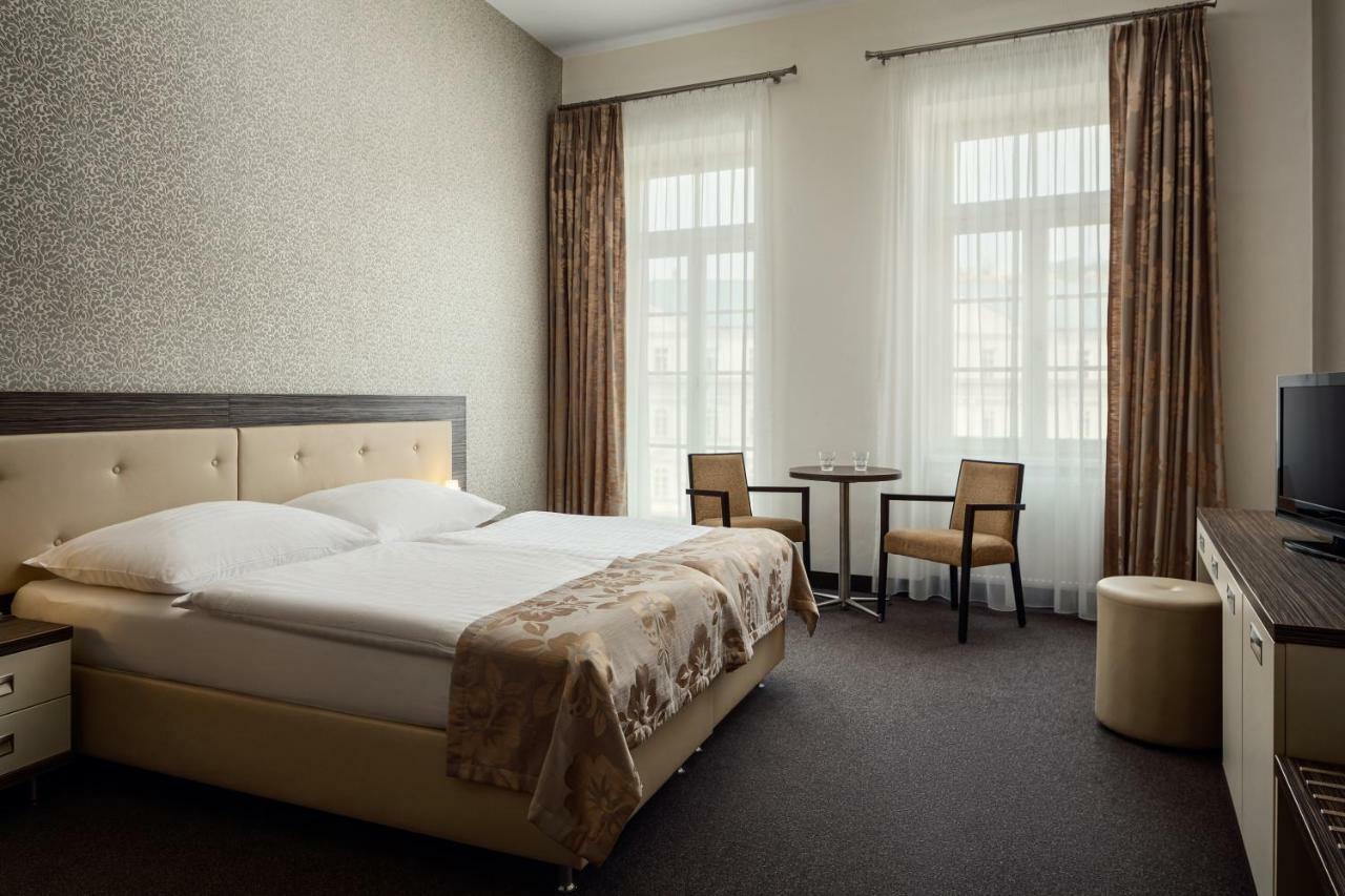 Hotel Malta Karlovy Vary Luaran gambar